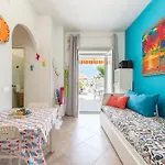 Lussy House Rifugio Sul Mare Casatuabari Σπίτι διακοπών *